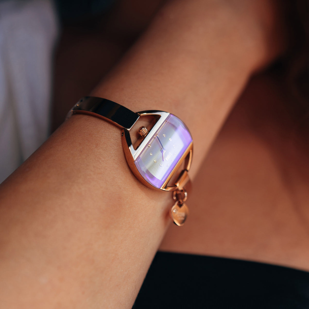 TEMPTRESS CHARM RG-VIOLET — imagen 10