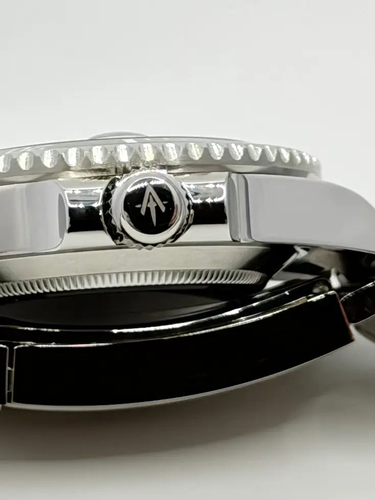 NOIR DIVER — imagen 3