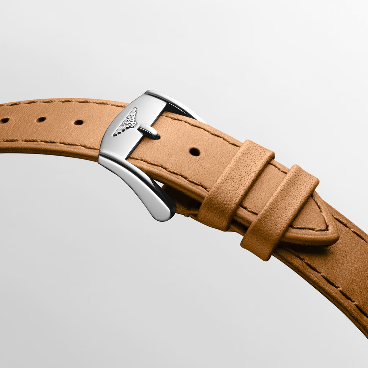 Conquest Heritage 40 mm esfera opalina color marfil automático correa Reloj — imagen 7